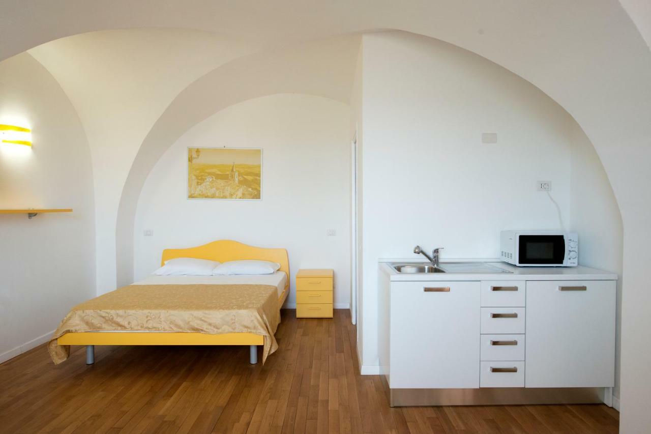 Le Radici Delle Nuvole Hotel Cairano Exterior photo