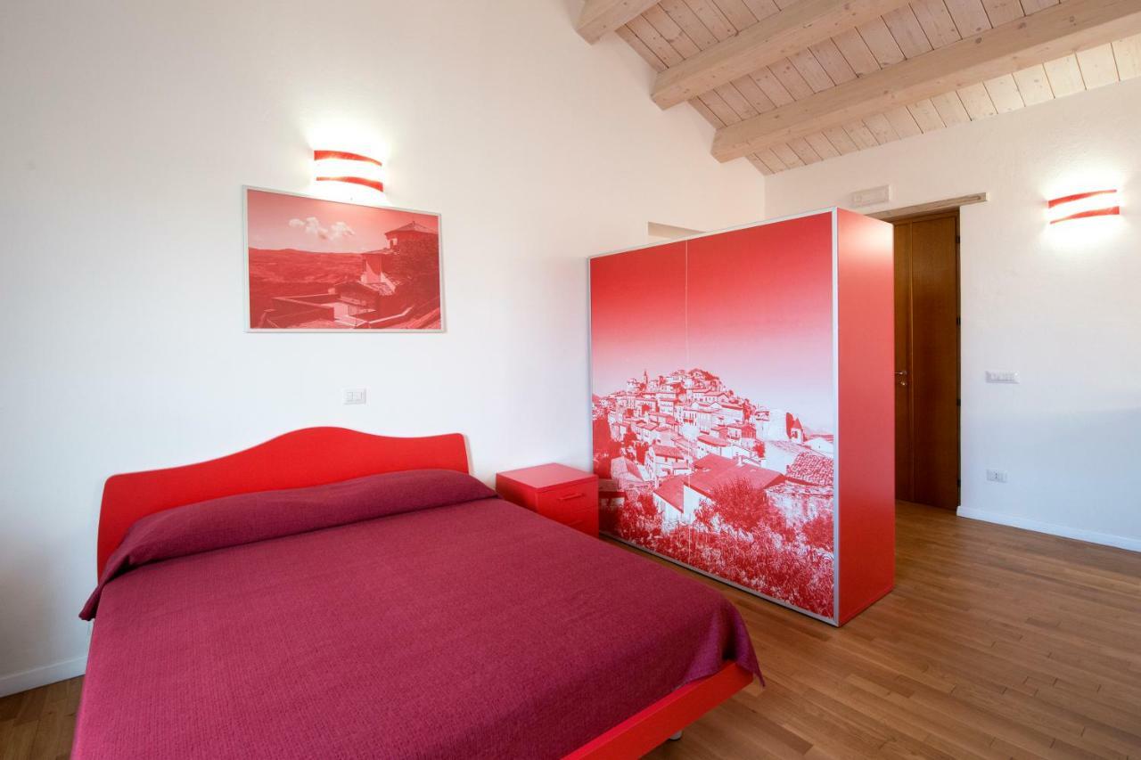 Le Radici Delle Nuvole Hotel Cairano Exterior photo