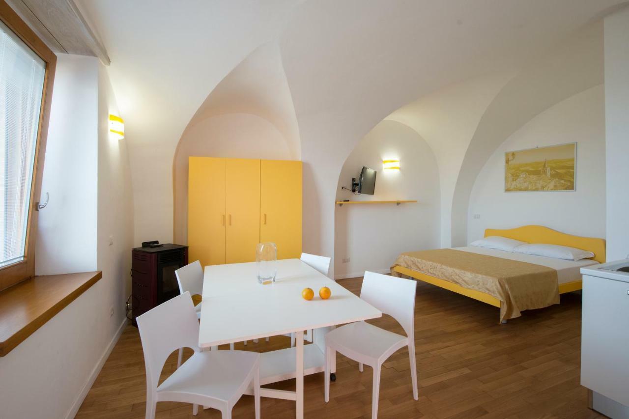 Le Radici Delle Nuvole Hotel Cairano Exterior photo