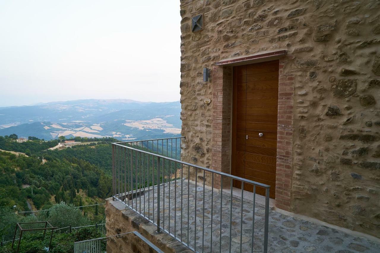 Le Radici Delle Nuvole Hotel Cairano Exterior photo